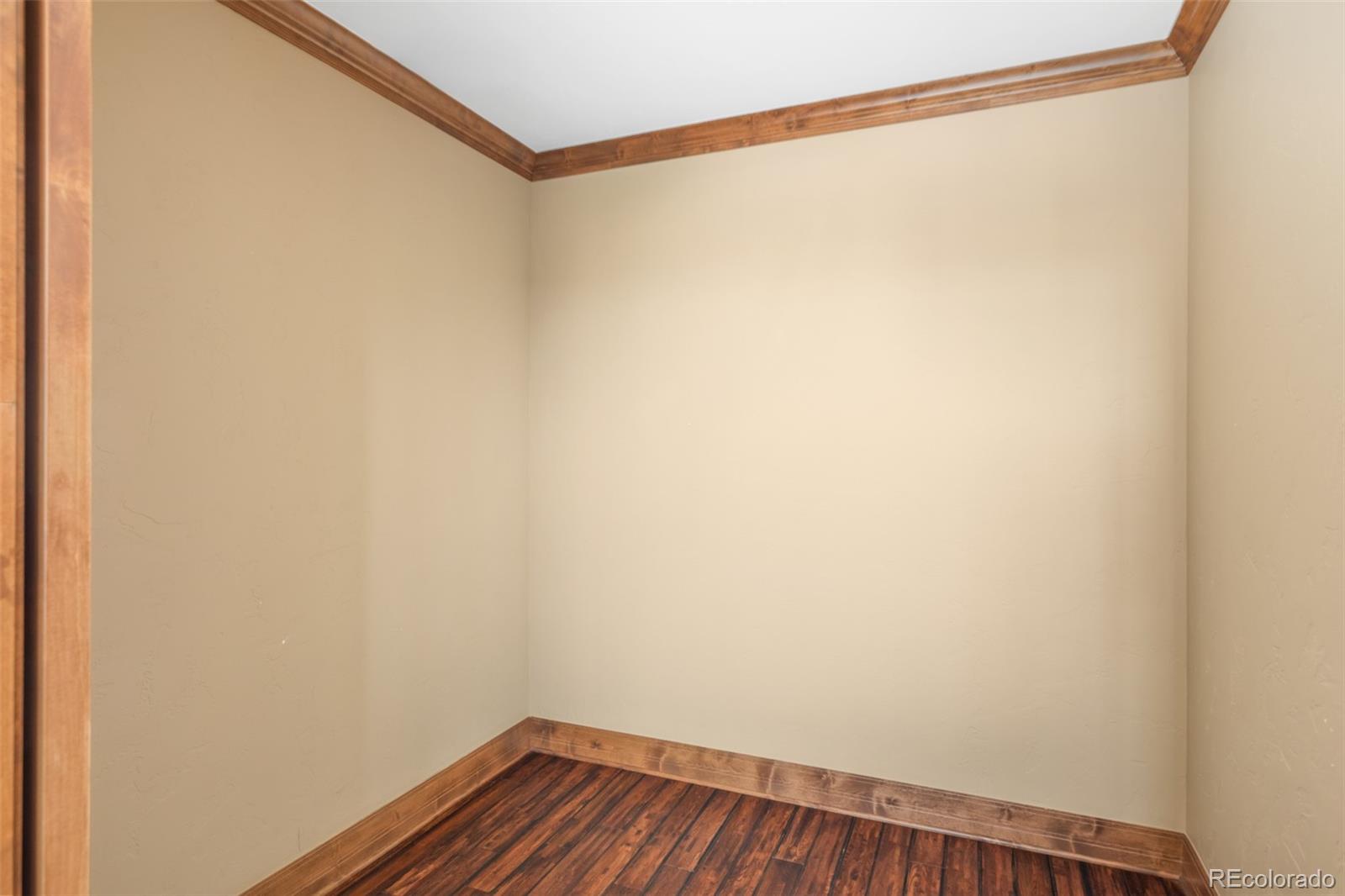 8100 E Union Avenue Unit: 2405
