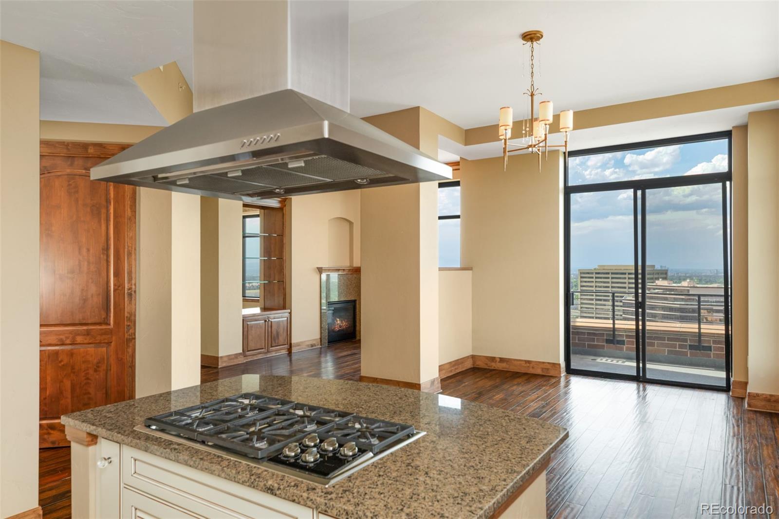 8100 E Union Avenue Unit: 2405