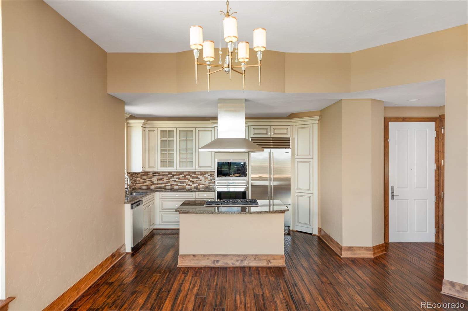 8100 E Union Avenue Unit: 2405