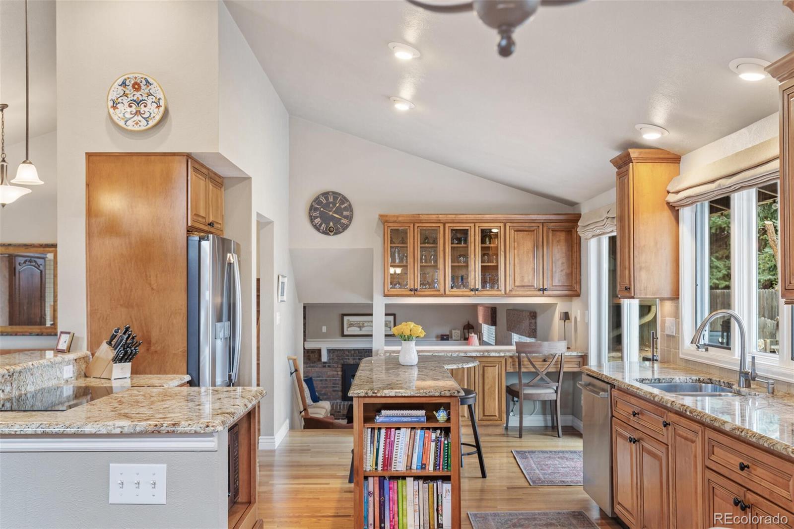 6330 S Newport Court