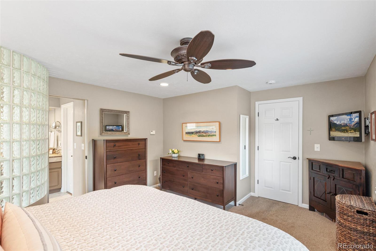 6330 S Newport Court