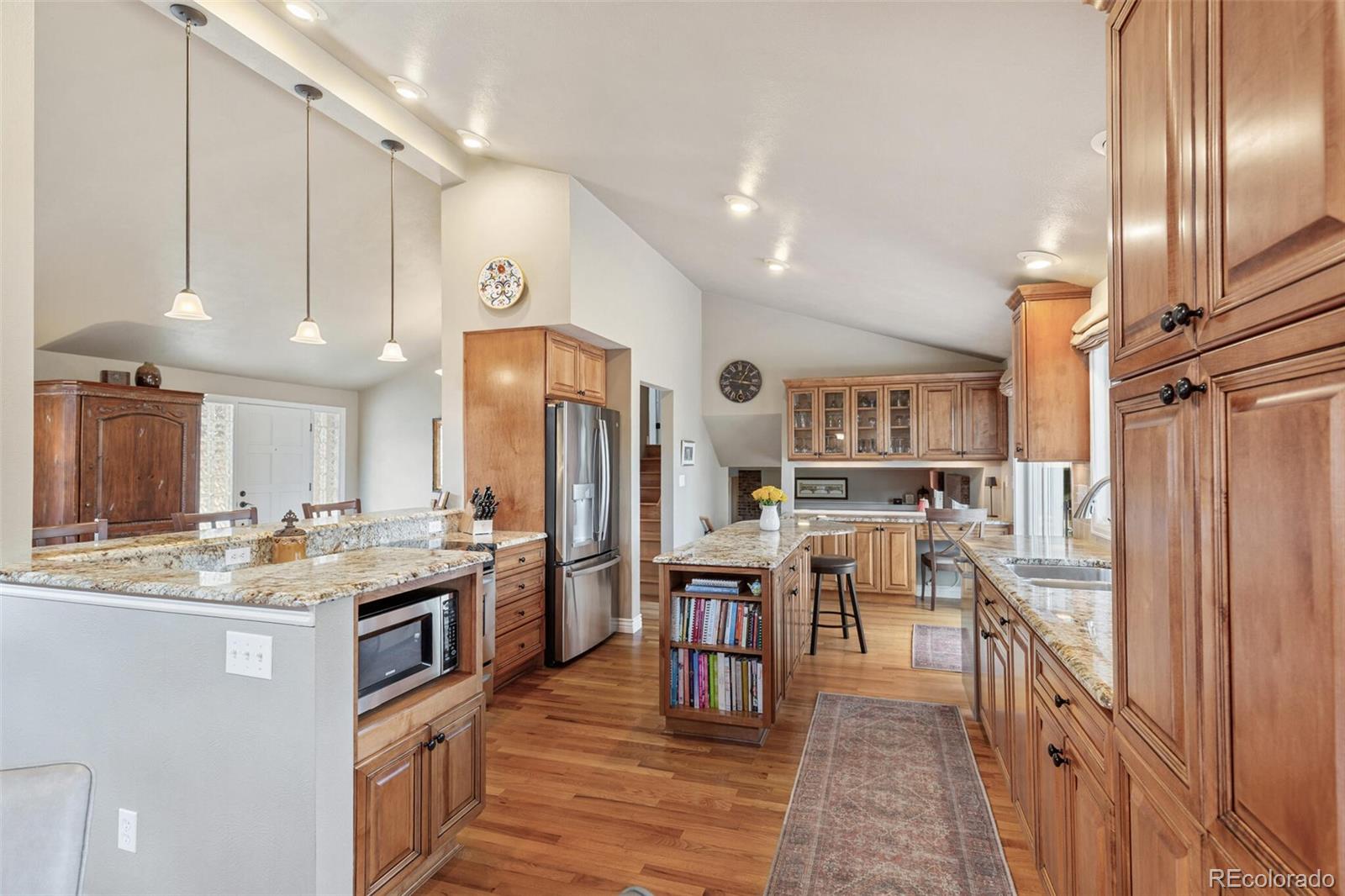 6330 S Newport Court