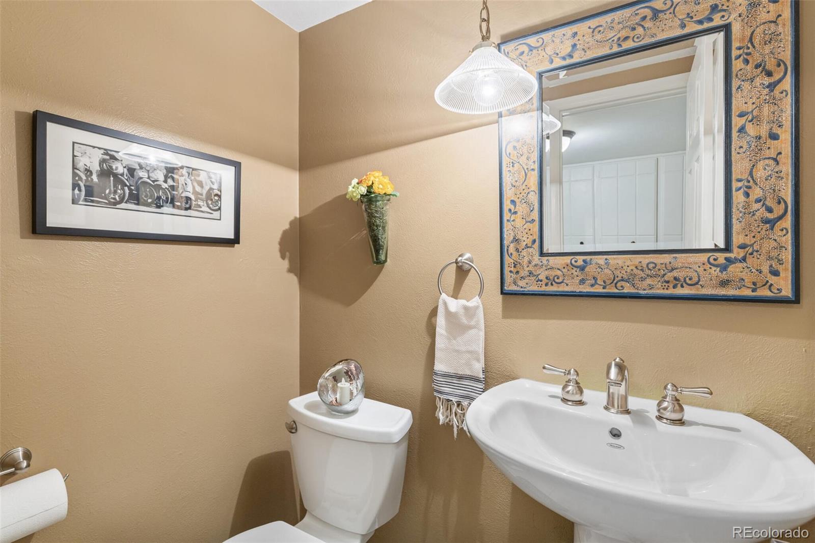 6330 S Newport Court