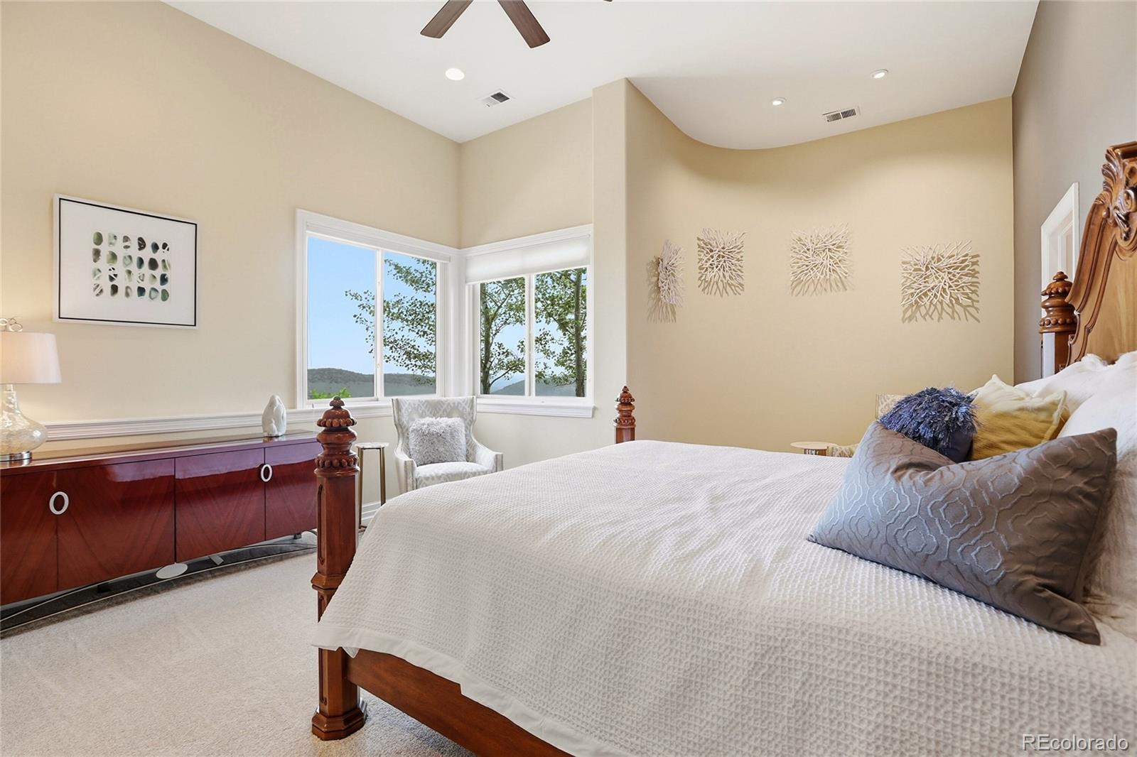16444 Sunflower Lane