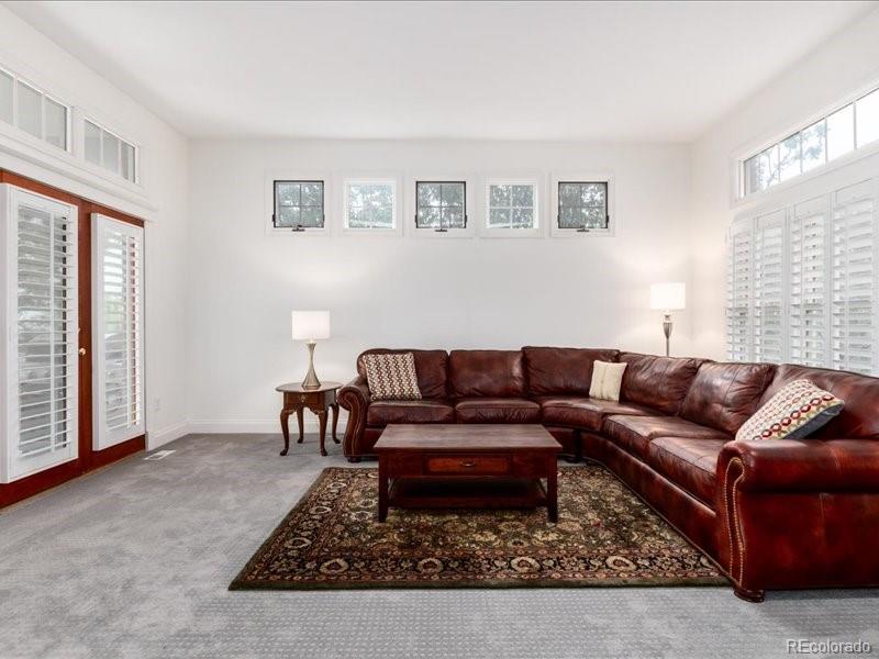 1012 Diamond Ridge Circle