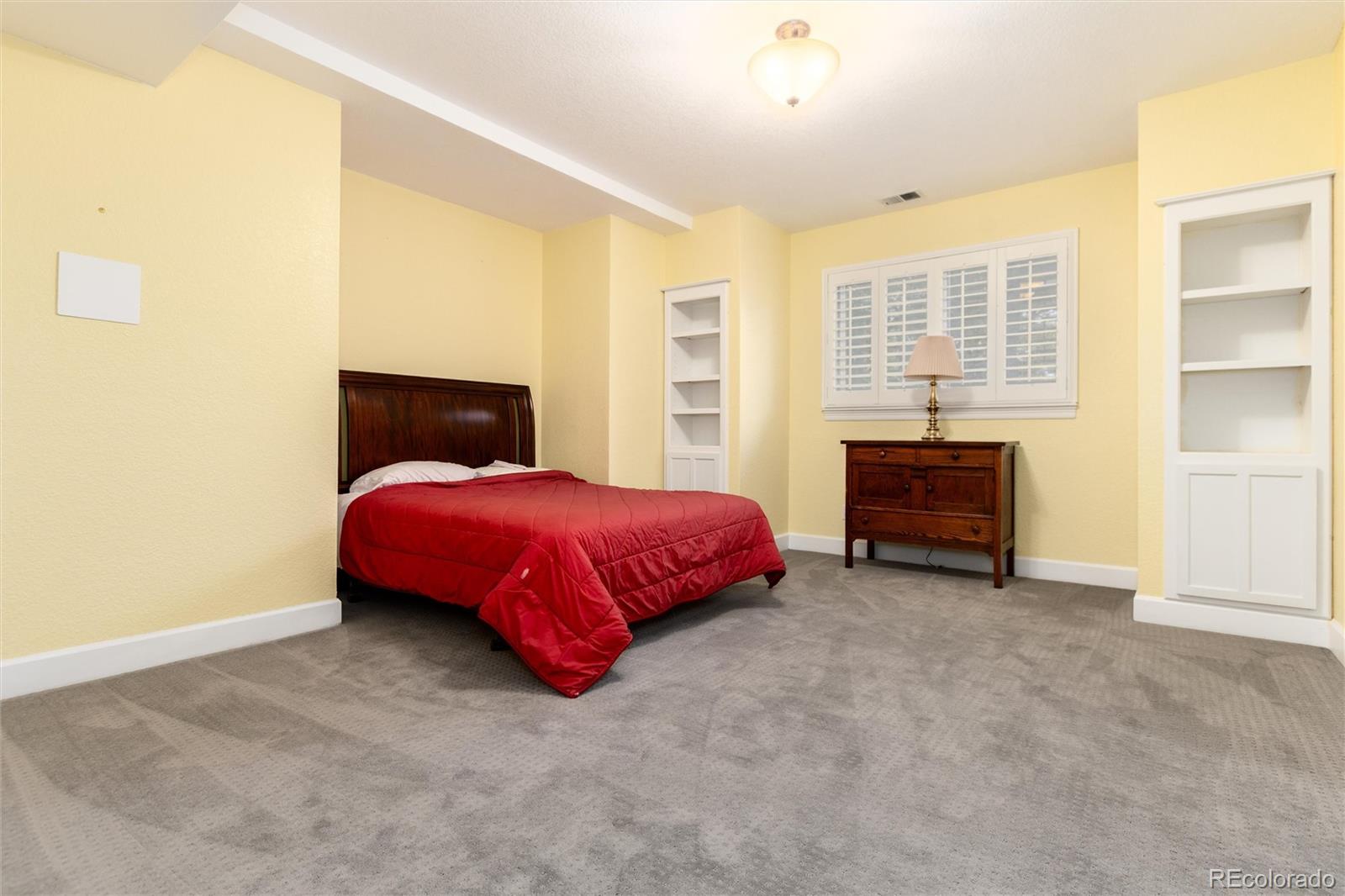 1012 Diamond Ridge Circle