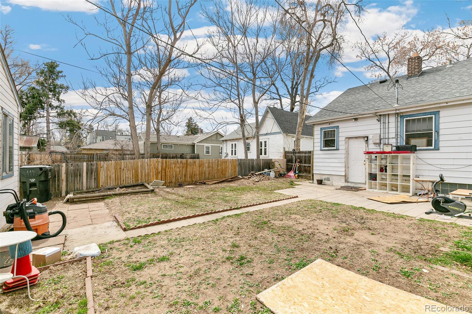 1850 & 1854 S Williams Street