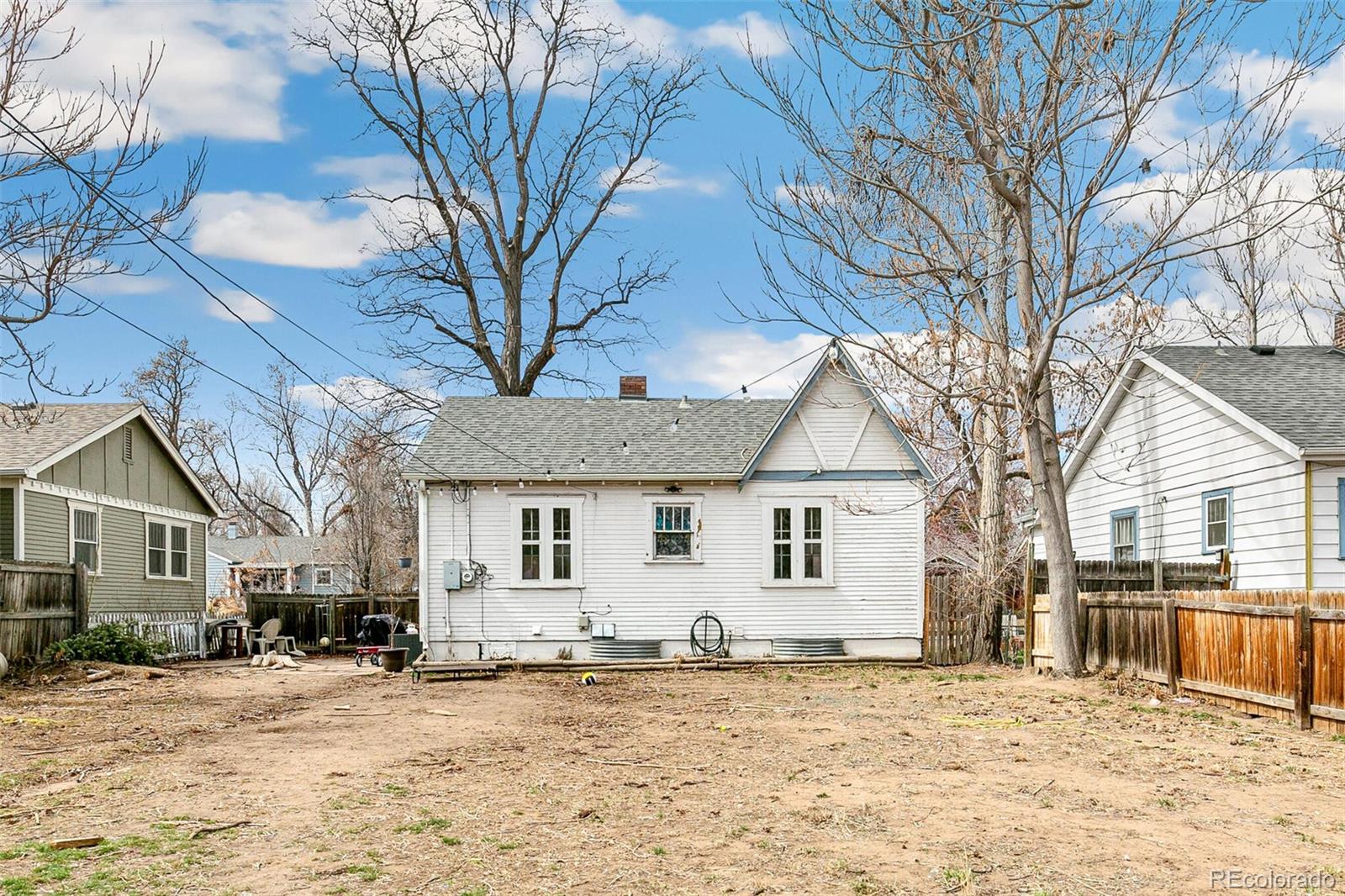 1850 & 1854 S Williams Street