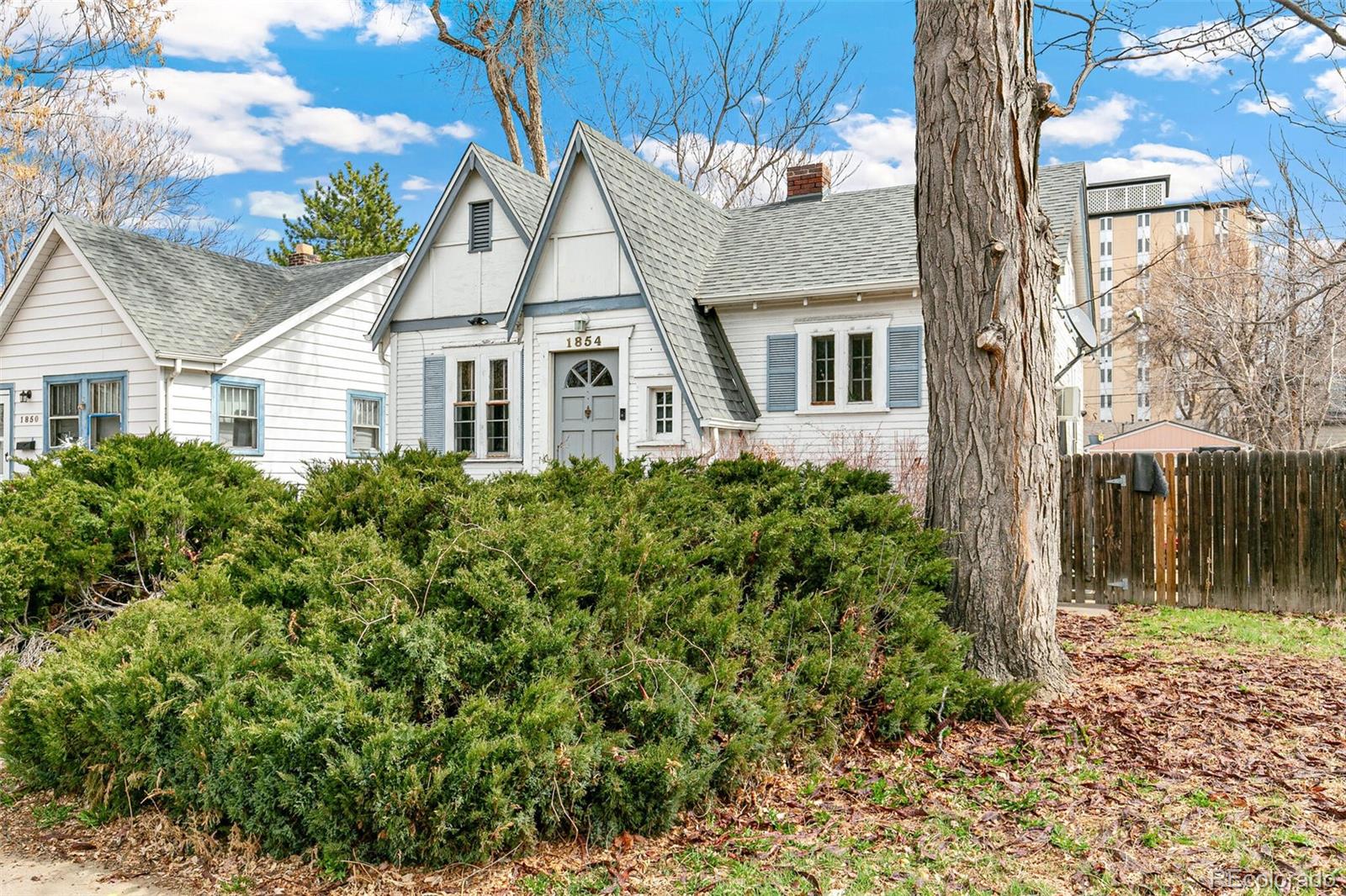 1850 & 1854 S Williams Street