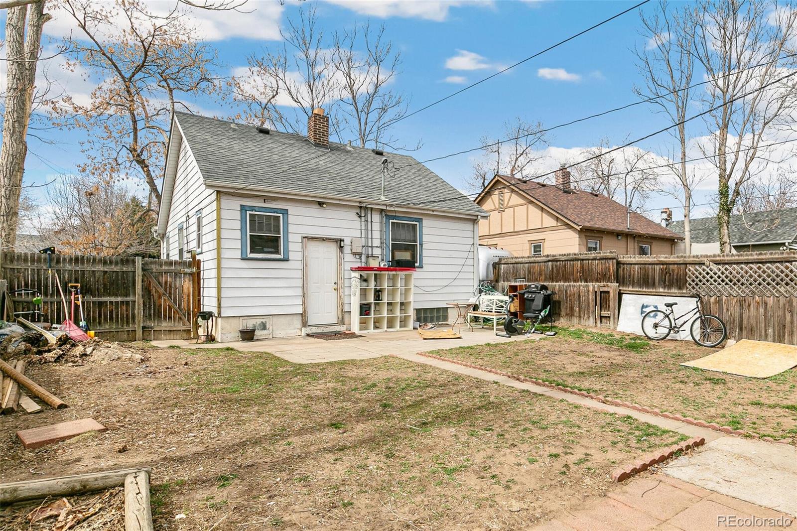 1850 & 1854 S Williams Street