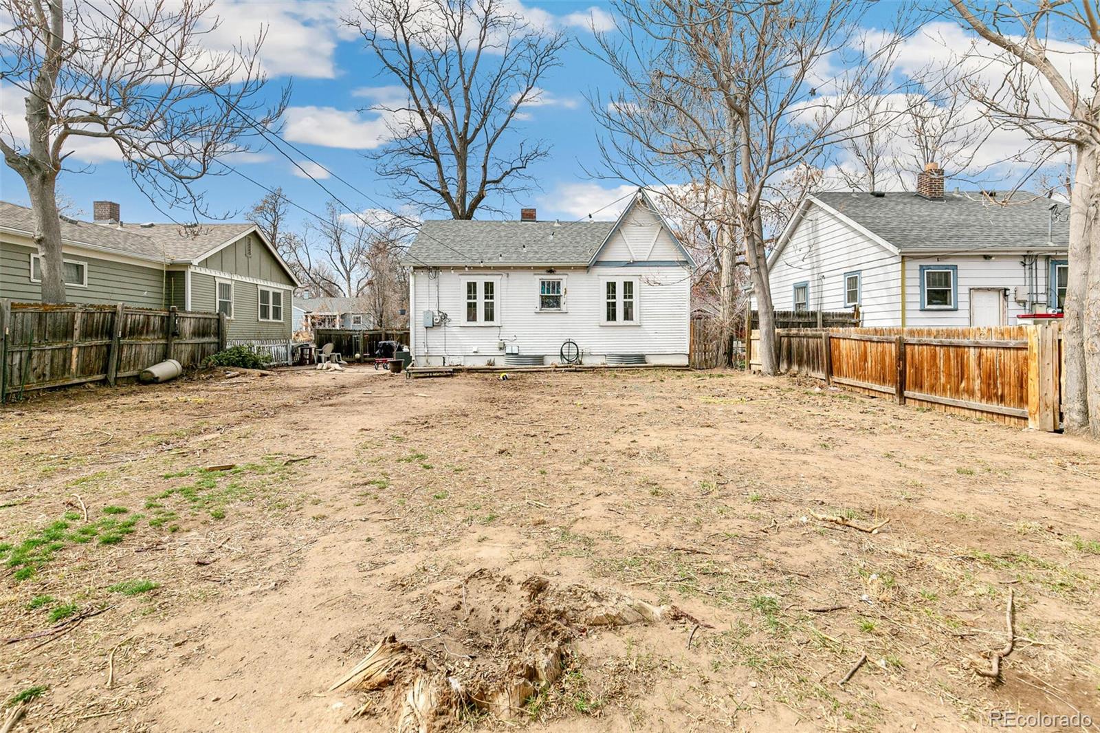 1850 & 1854 S Williams Street