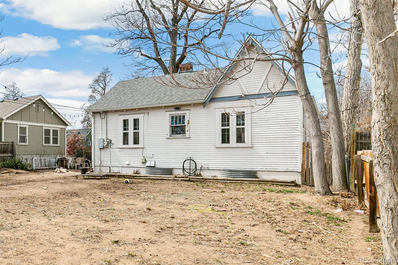 1850 & 1854 S Williams Street