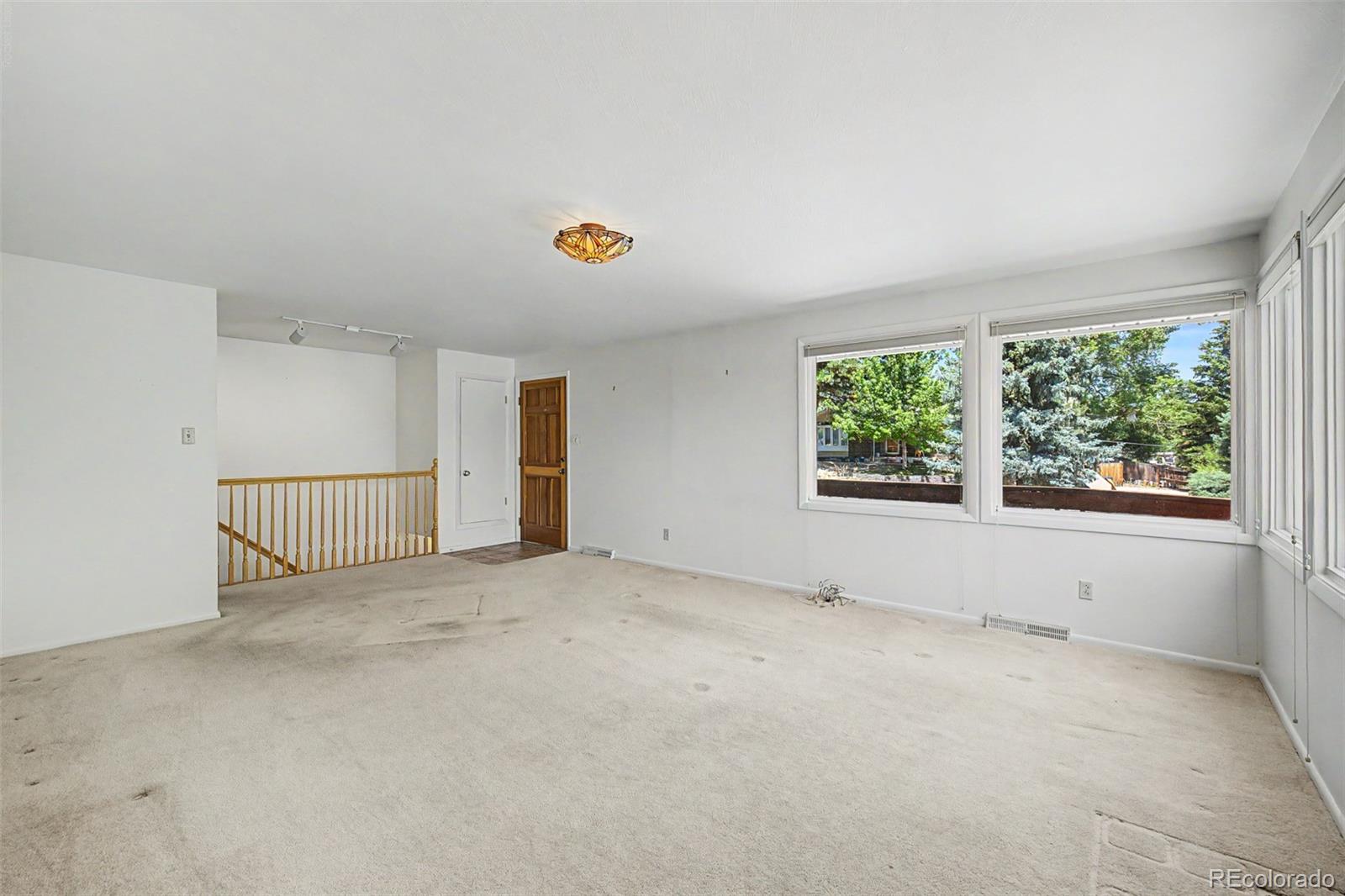 13482 W Ohio Drive