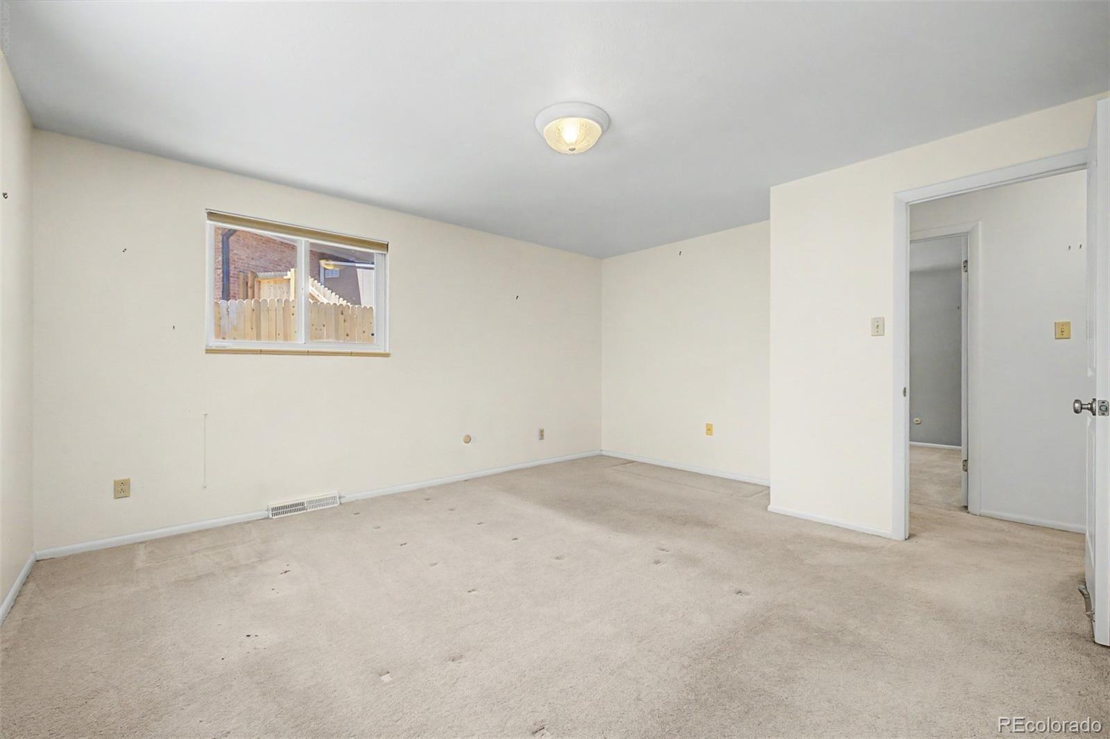 13482 W Ohio Drive