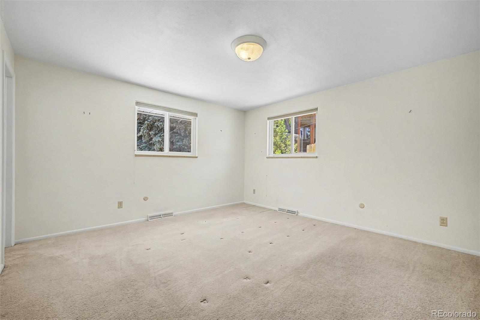 13482 W Ohio Drive