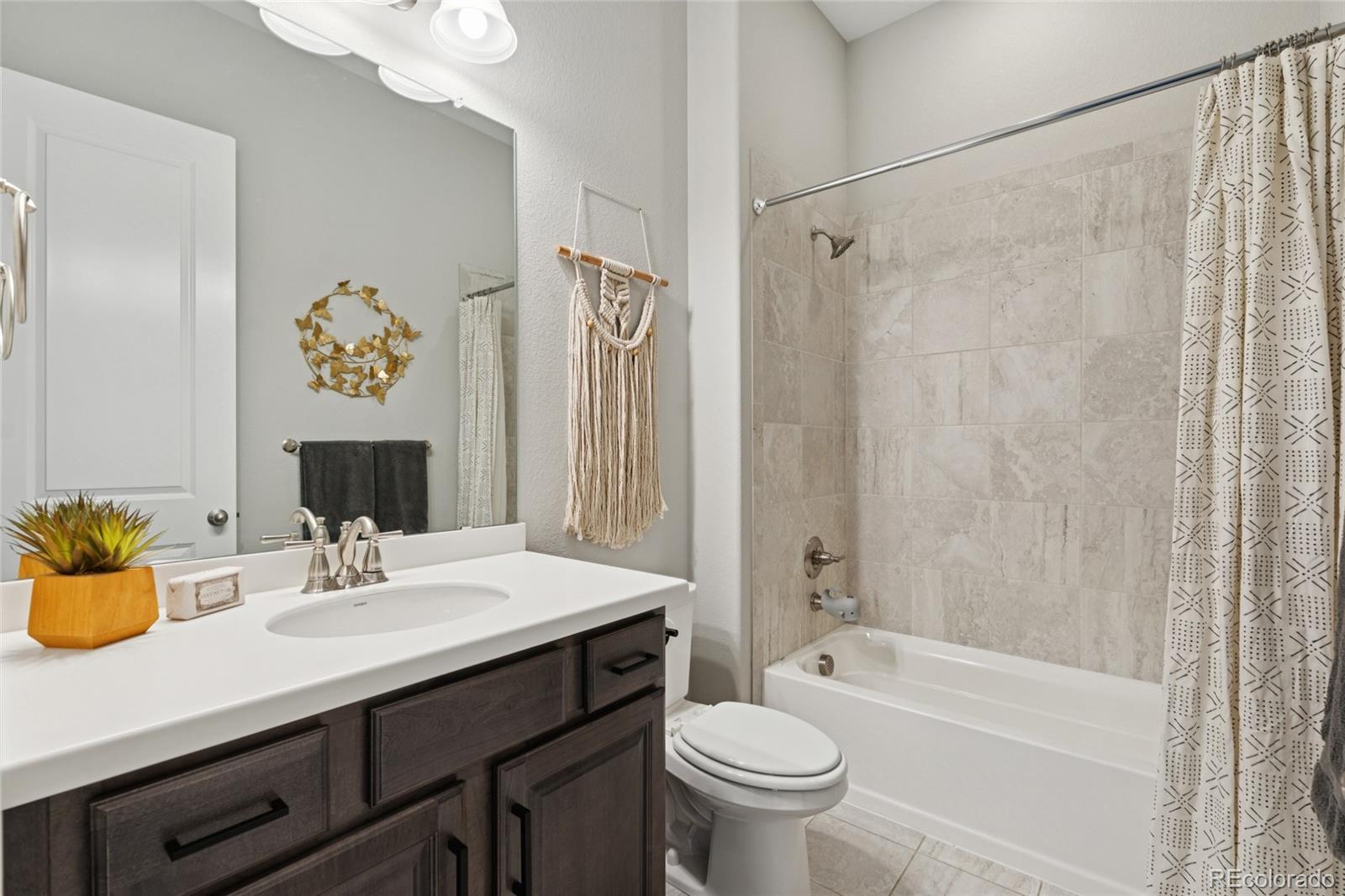 10929 Endeavor Drive