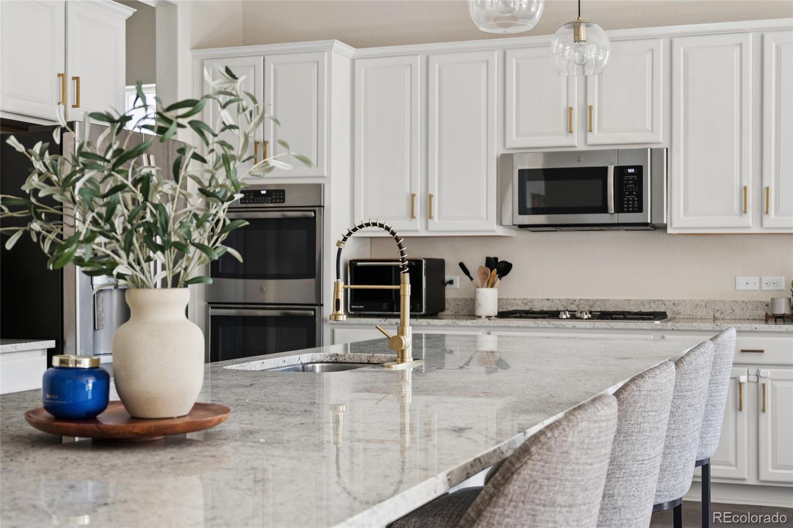 10929 Endeavor Drive