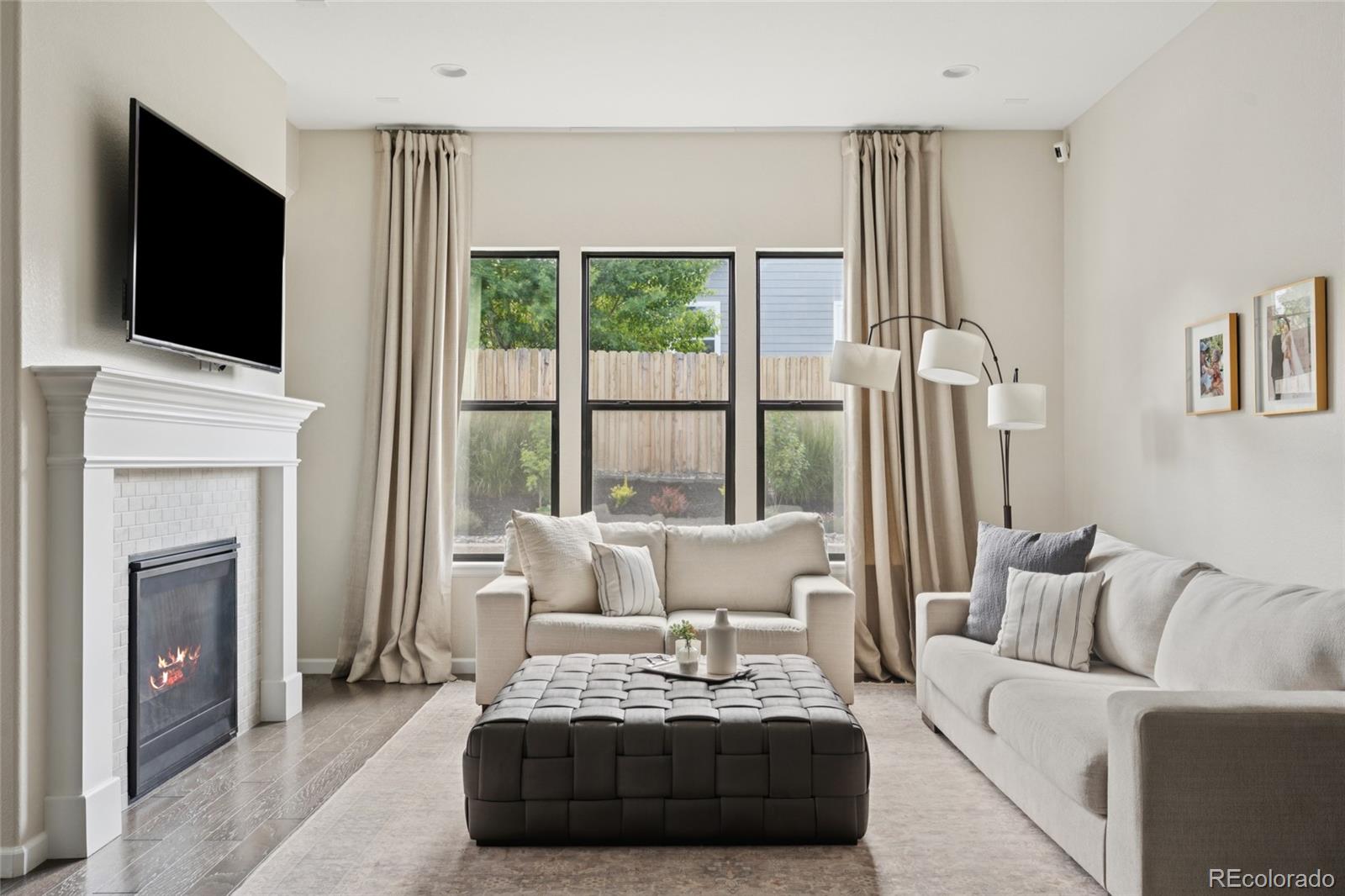 10929 Endeavor Drive