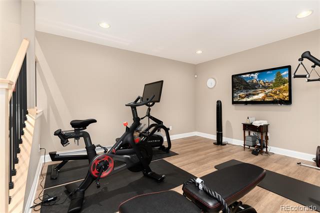 4100 Albion Street Unit: 1605