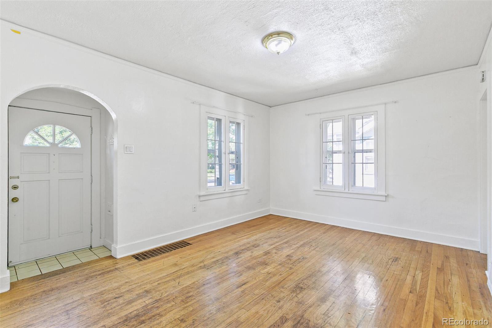 1854 S Williams Street