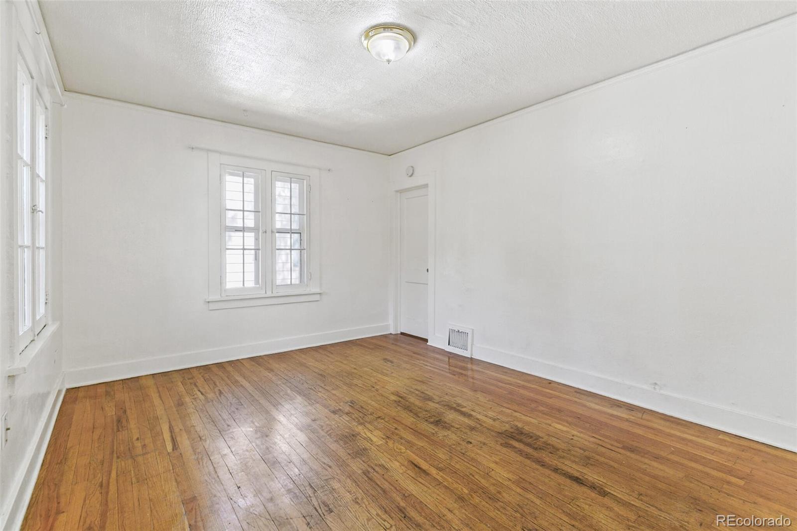 1854 S Williams Street