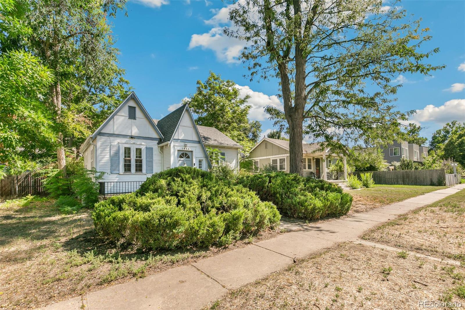 1854 S Williams Street