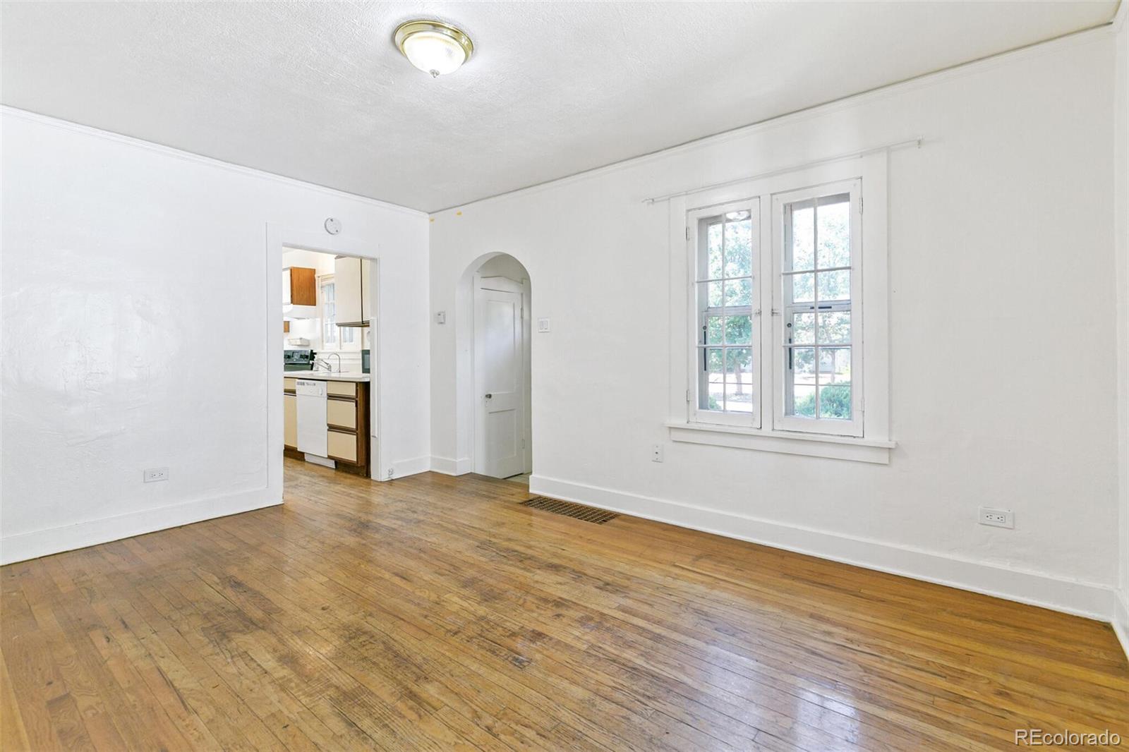 1854 S Williams Street