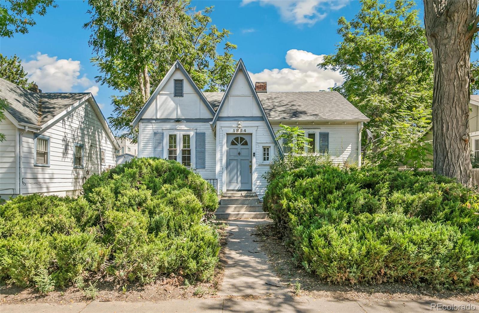 1854 S Williams Street