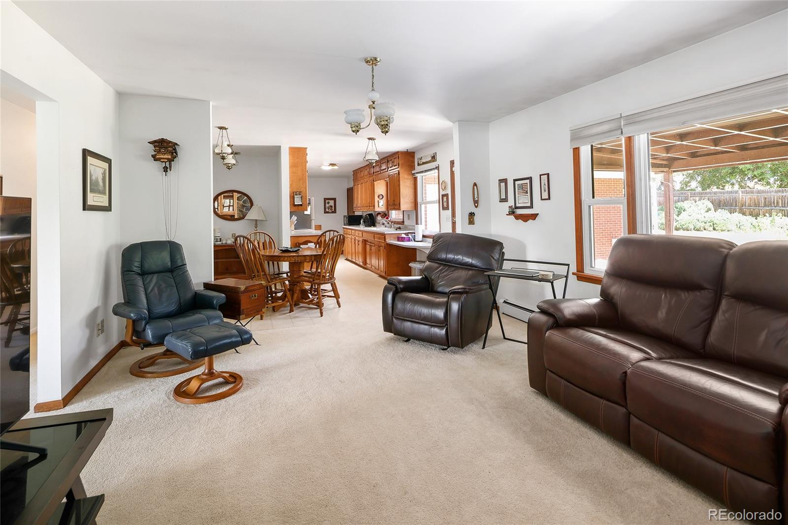 2900 S Golden Way