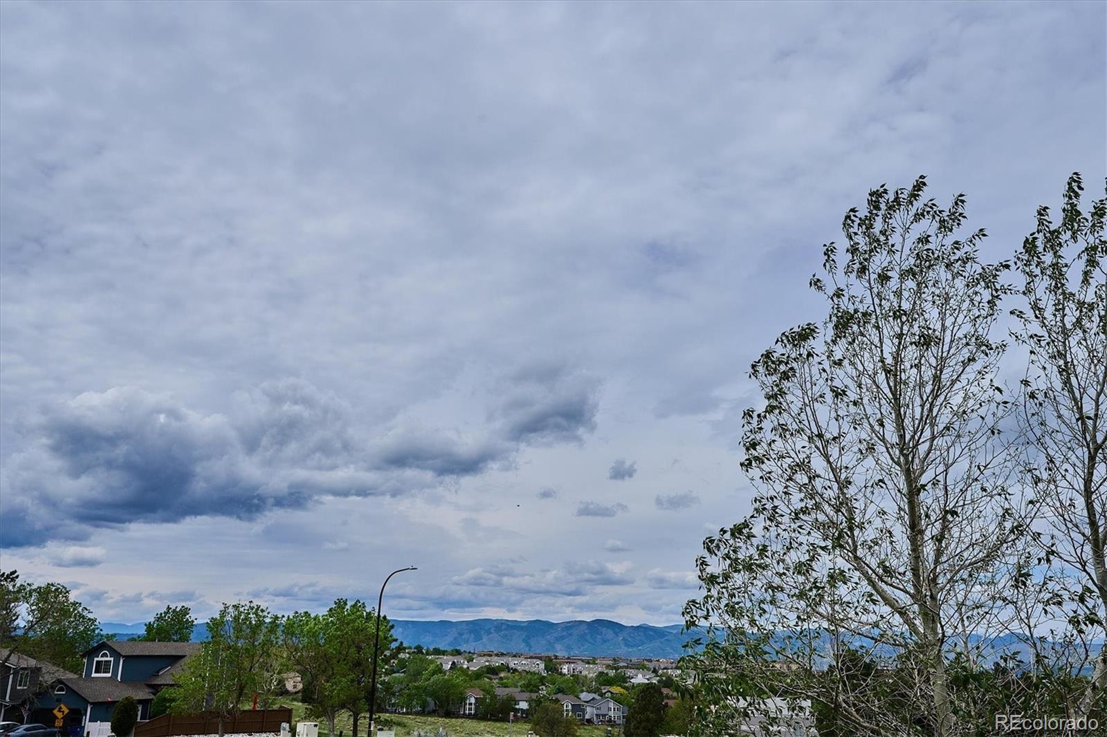 525 Lindenwood Court