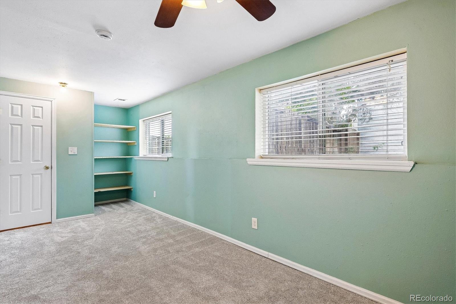 525 Lindenwood Court