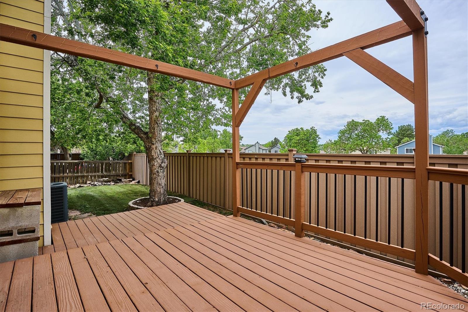 525 Lindenwood Court