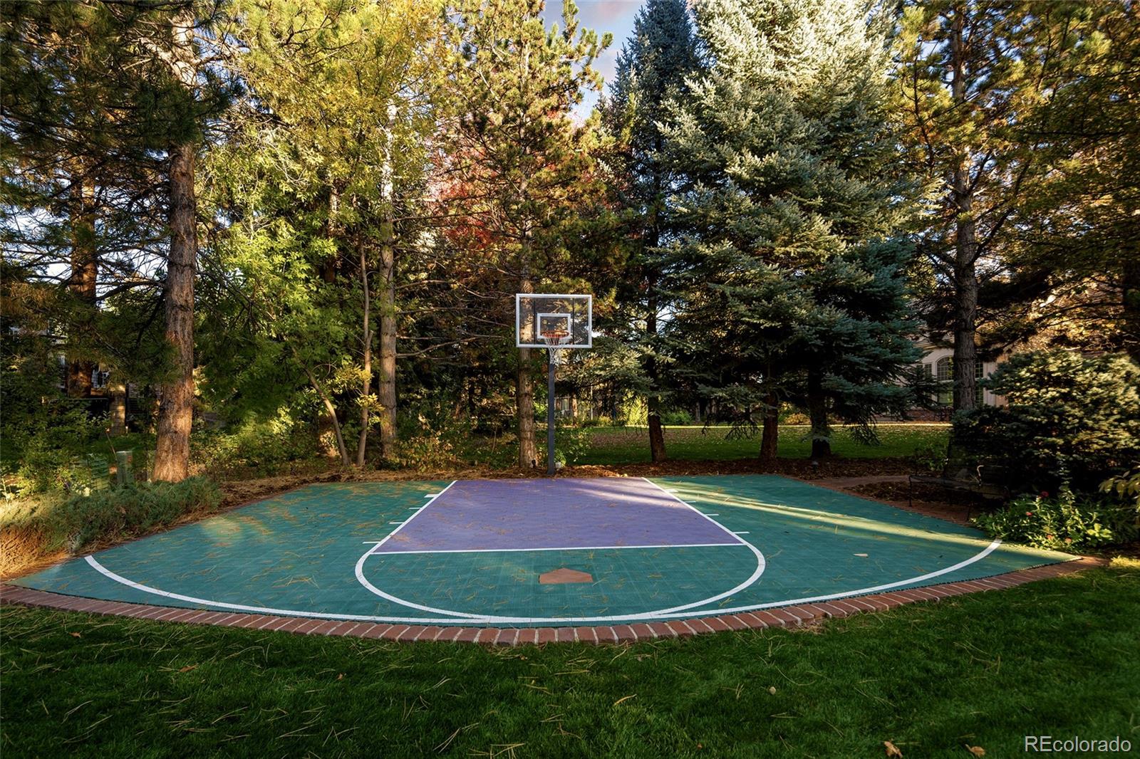 4451 E Perry Parkway