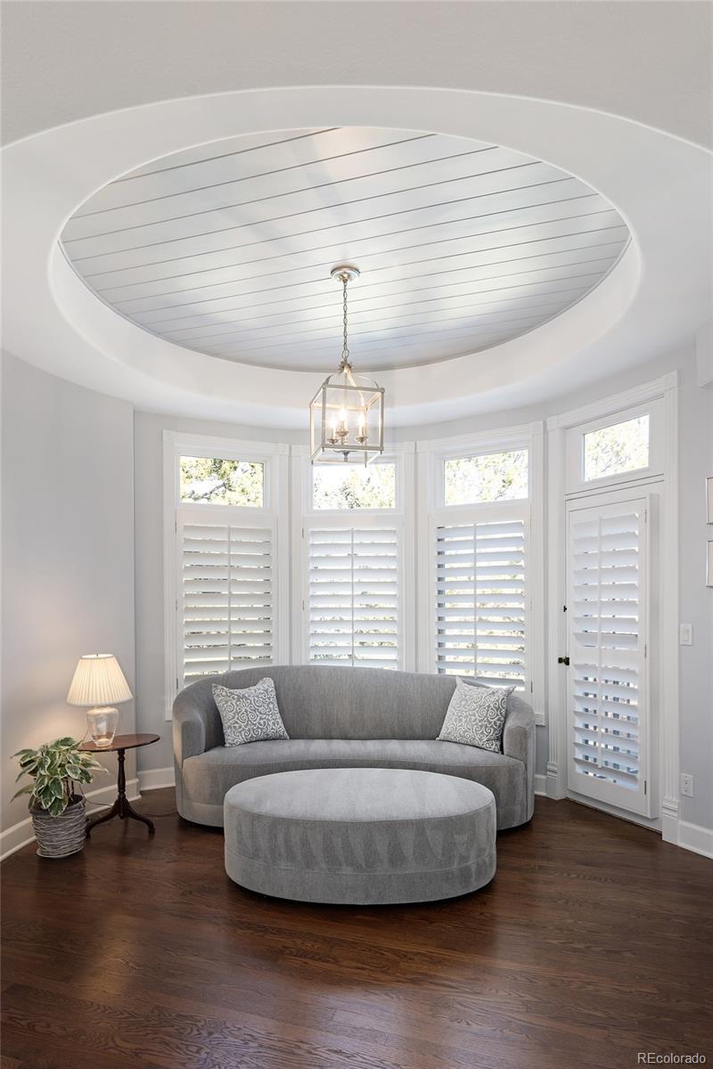 4451 E Perry Parkway