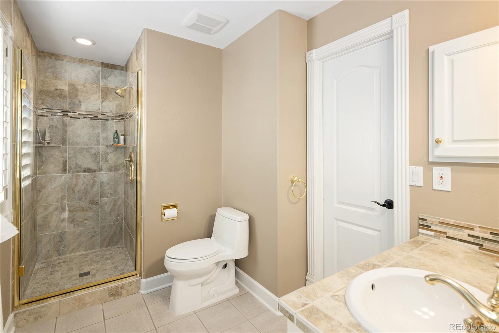 4451 E Perry Parkway