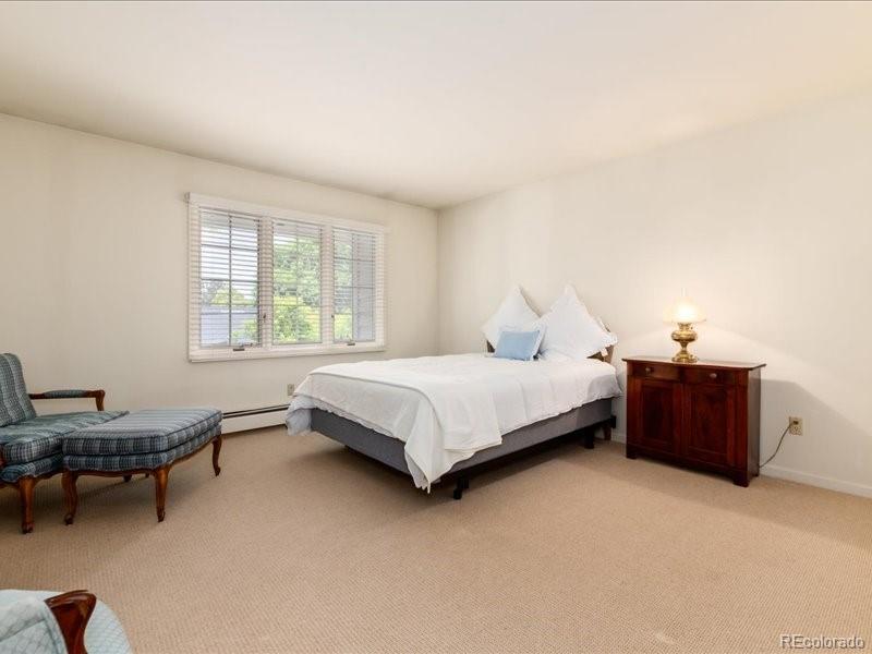 2552 E Alameda Avenue Unit: 16