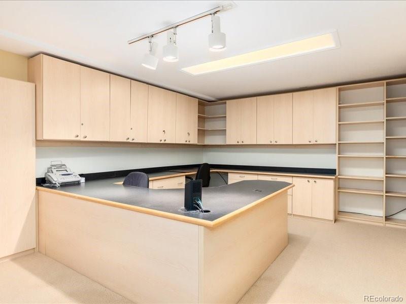 2552 E Alameda Avenue Unit: 16