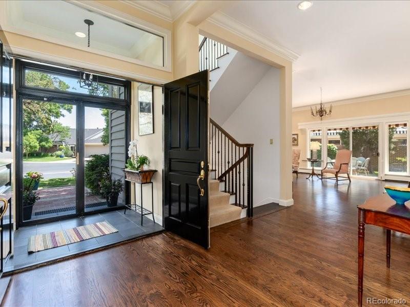 2552 E Alameda Avenue Unit: 16