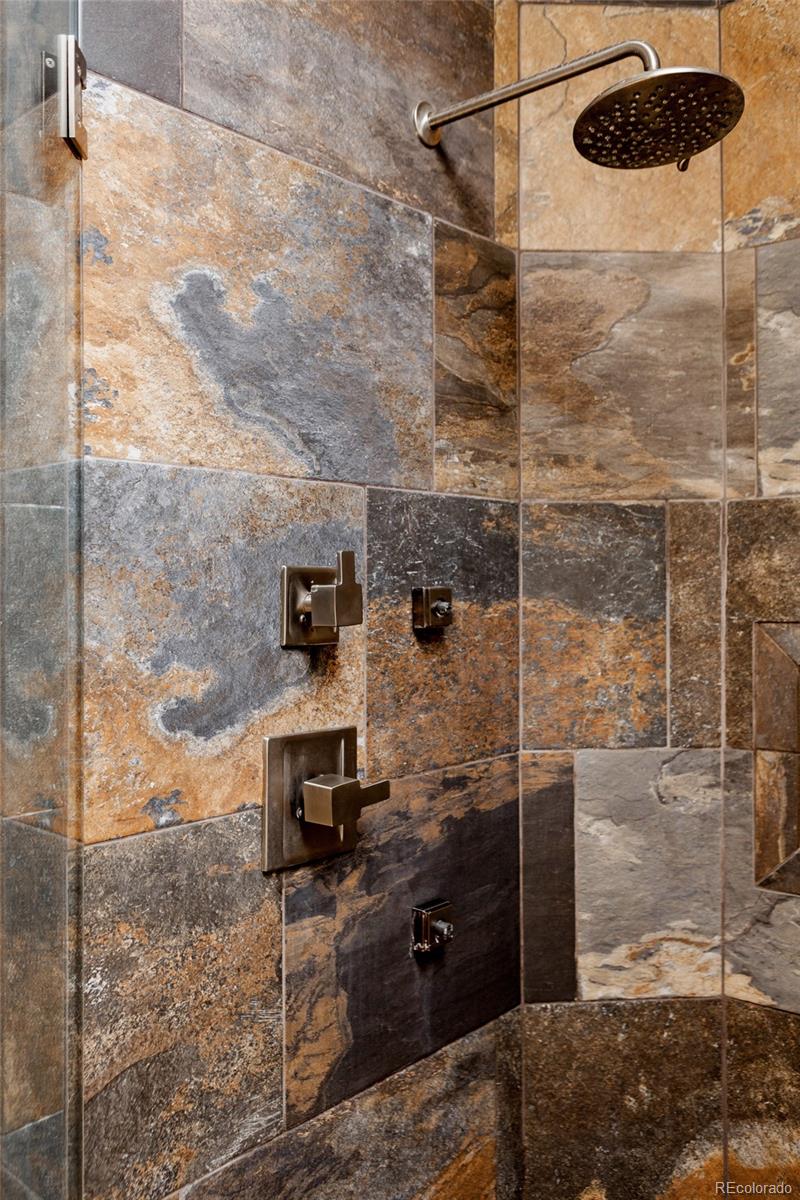 6386 S Pierson Street