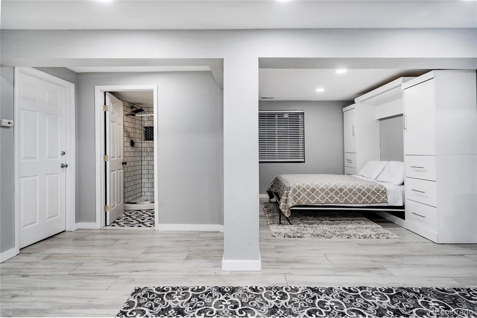 6386 S Pierson Street