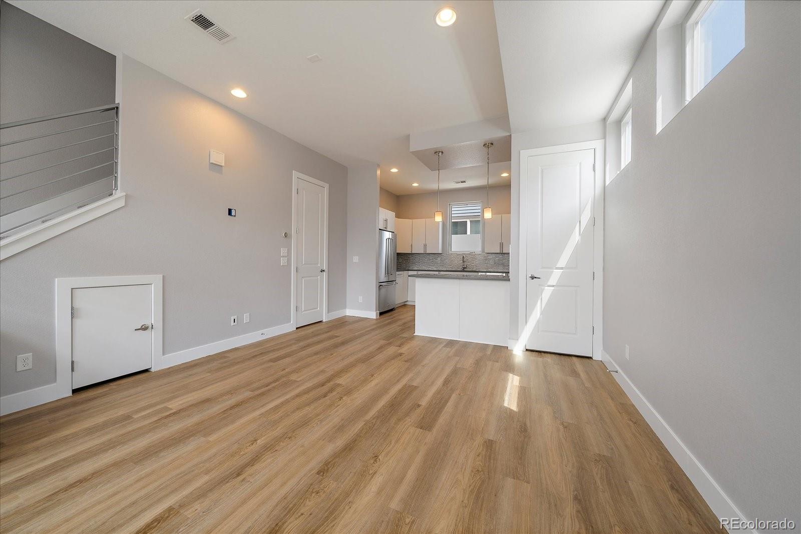 1632 Lowell Boulevard Unit: 5