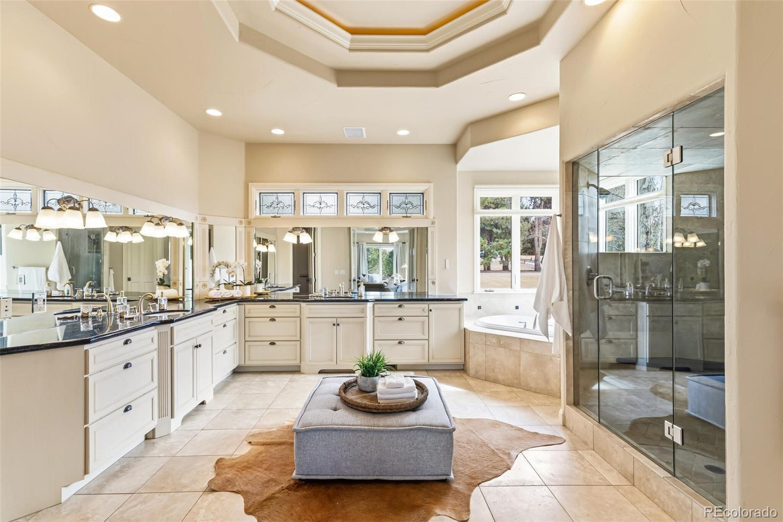 9444 E Orchard Drive