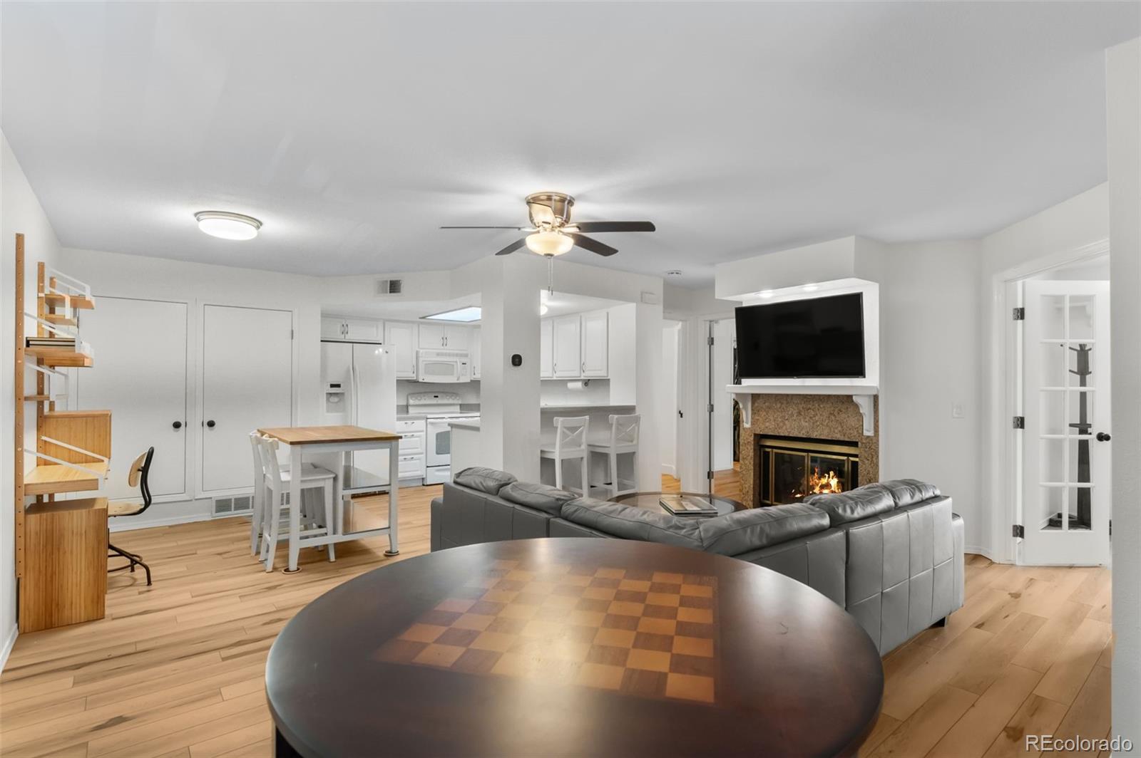 4923 S Carson Street Unit: 105