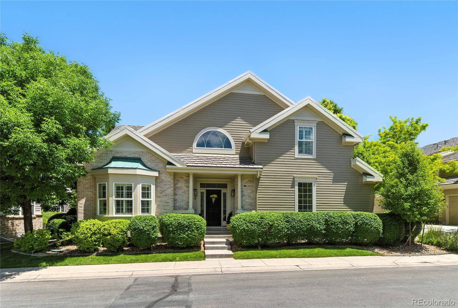 4545 S Monaco Street Unit: 114