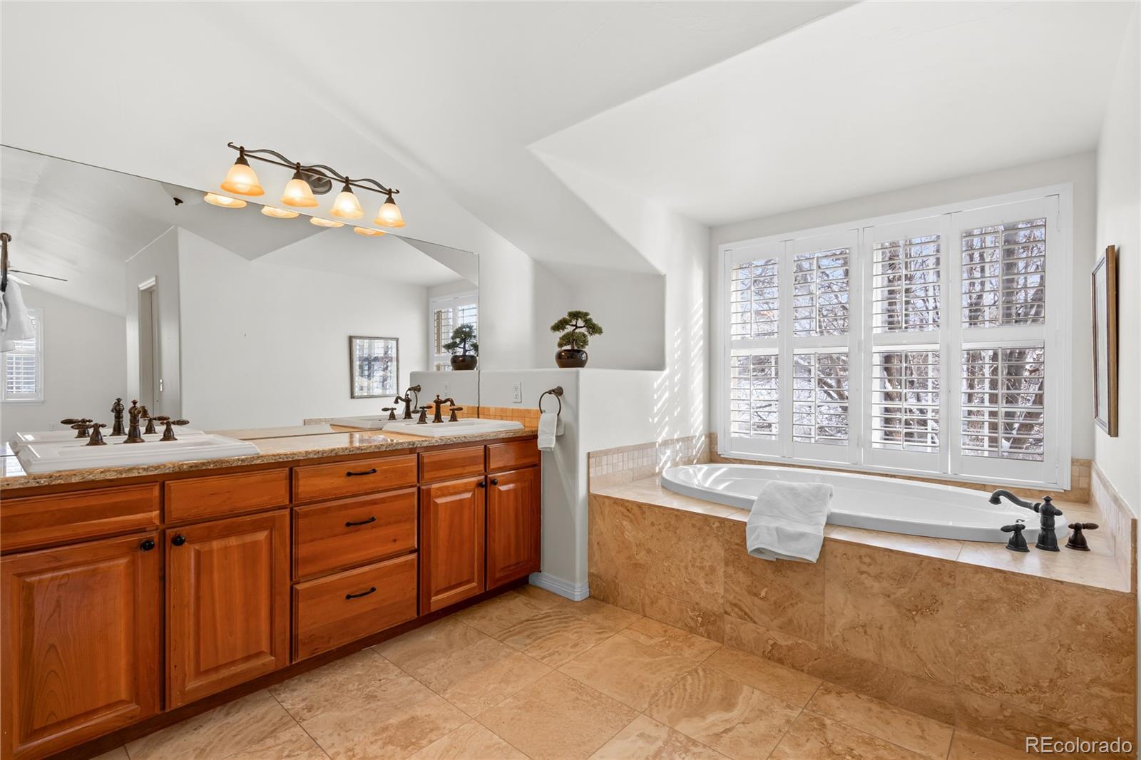 4545 S Monaco Street Unit: 114