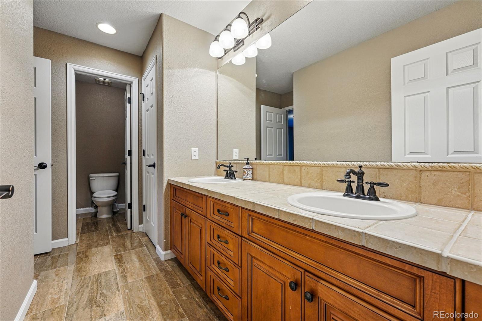 7086 Esperanza Drive