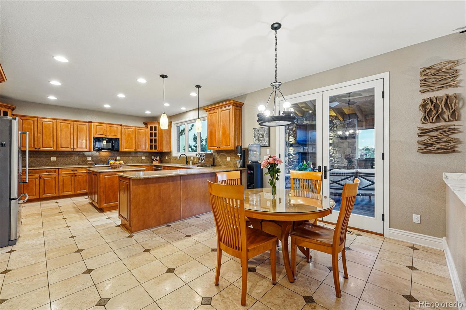 7086 Esperanza Drive