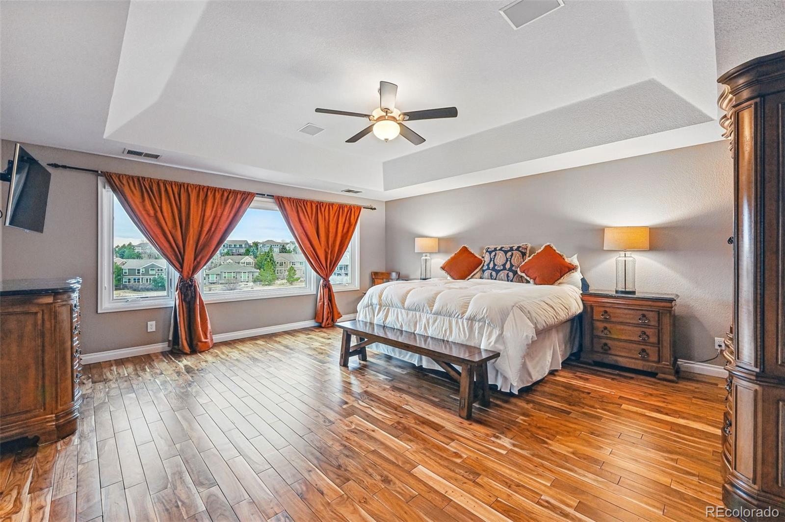 7086 Esperanza Drive