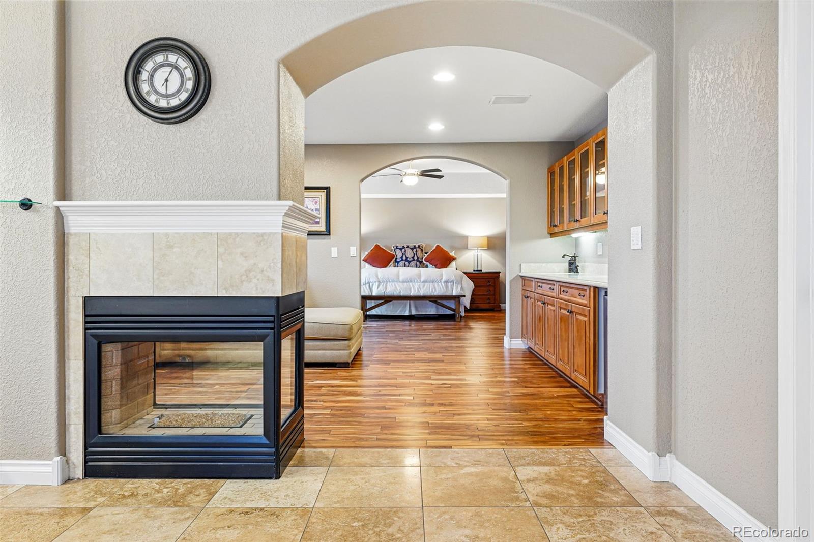 7086 Esperanza Drive