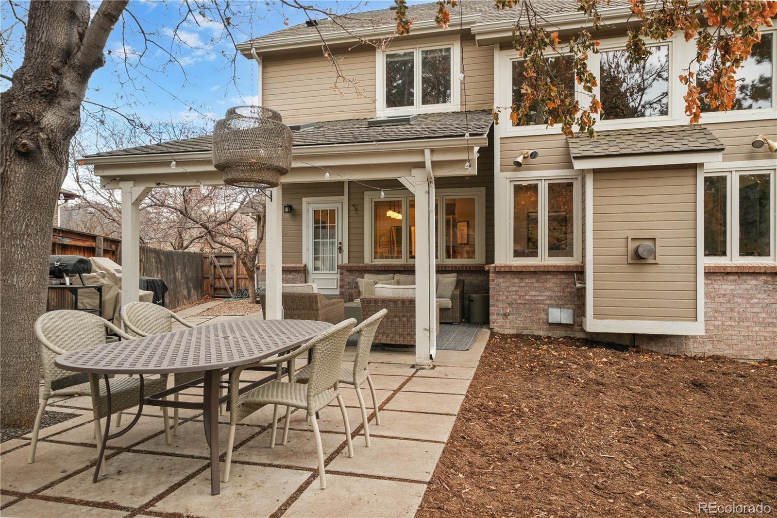 15246 W Ellsworth Place